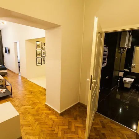 Mikołajska 3 Apartament *